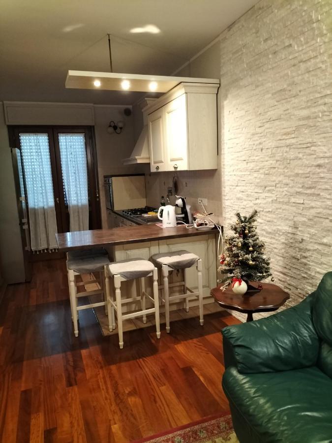 Appartamento Sergio Luxury Centro Parking Free Santa Maria Degli Angeli  Exterior photo